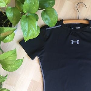 UNDER ARMOUR Heat Gear UFP 50+ Tshirt Black XS